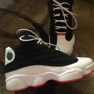 Air Jordan Retro 13 size 6.5Y “Hyper Pink”